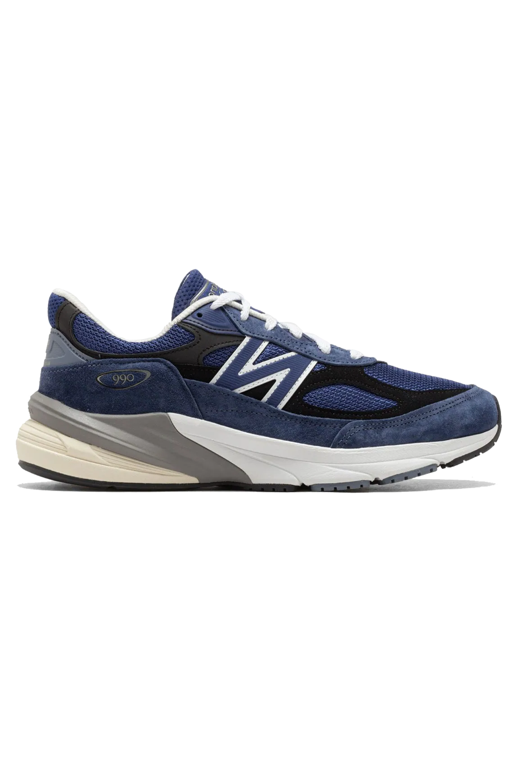 990