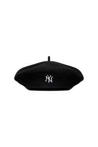W Wool Script Beret