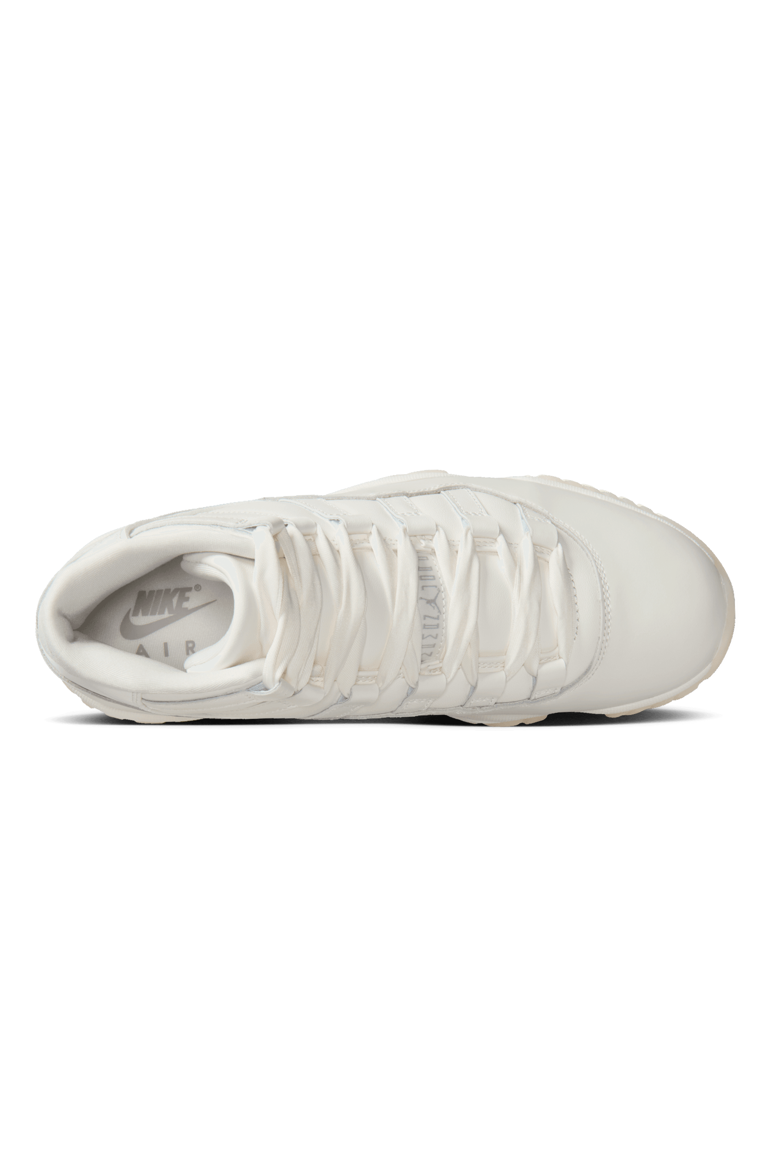 Woman 11 Retro "Pearl"