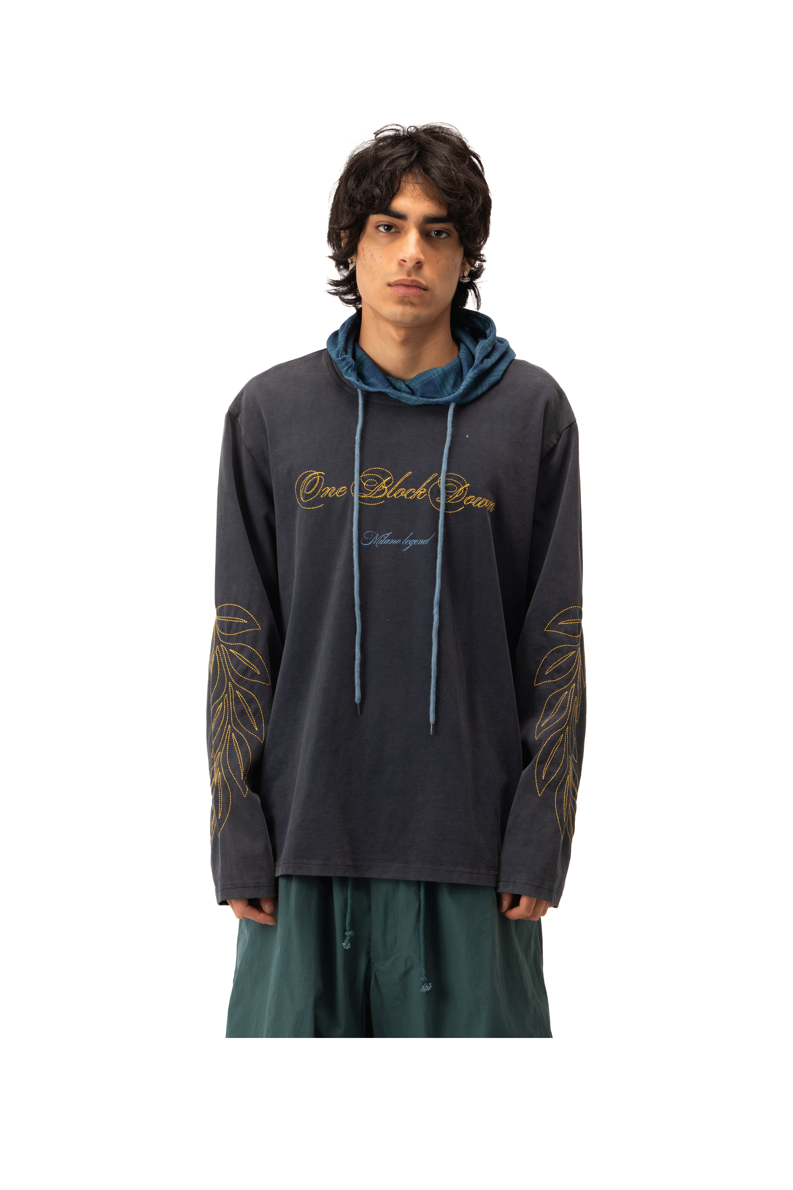 Stadium Longsleeve Hood T-Shirt