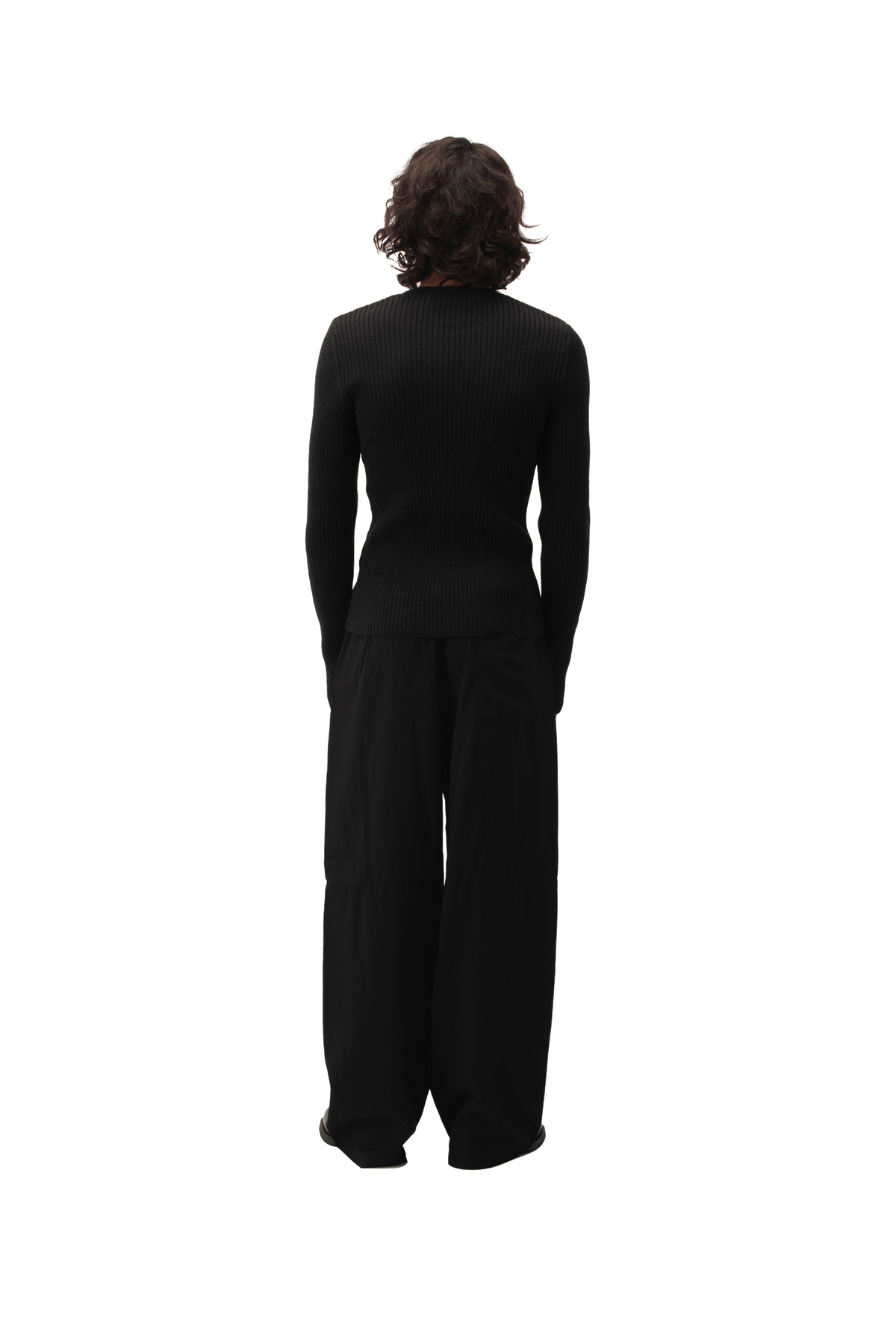 Compact Roundneck