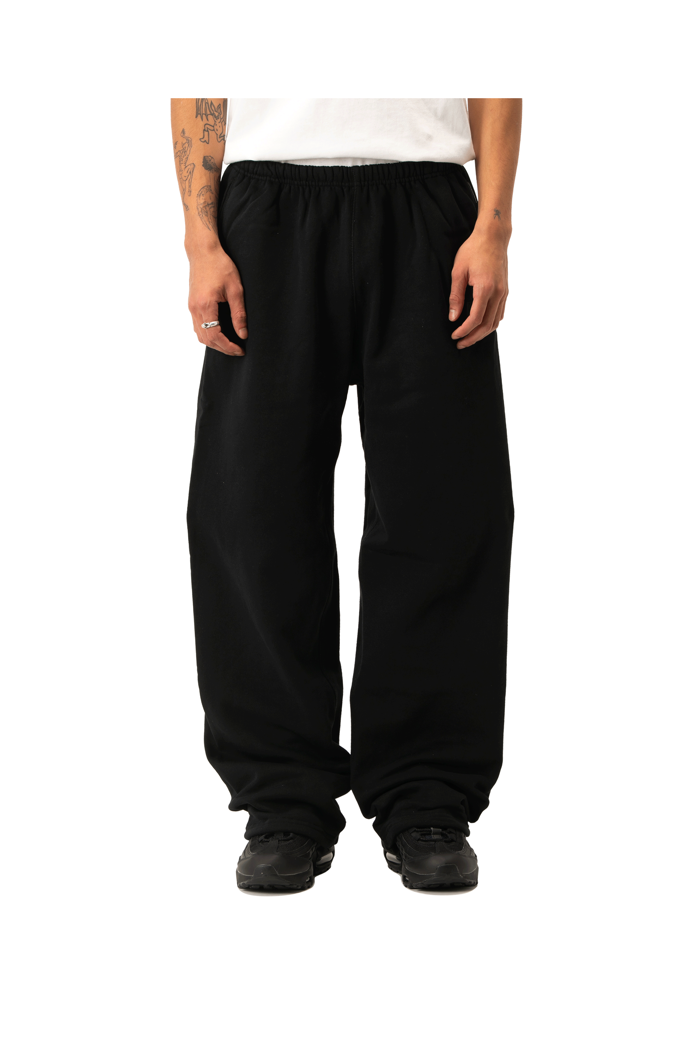 Embroidered Straight Leg Sweatpant
