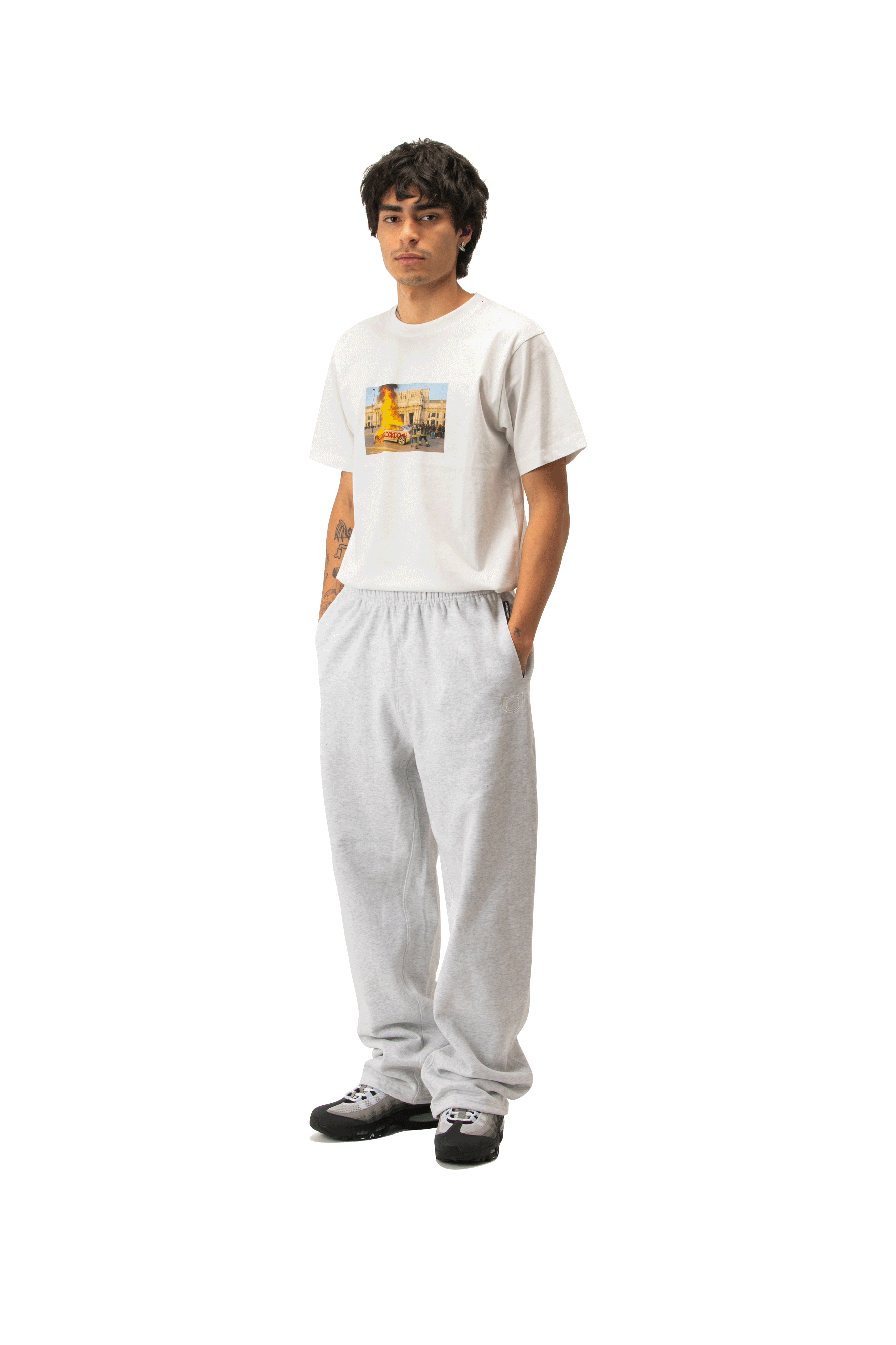Embroidered Straight Leg Sweatpant