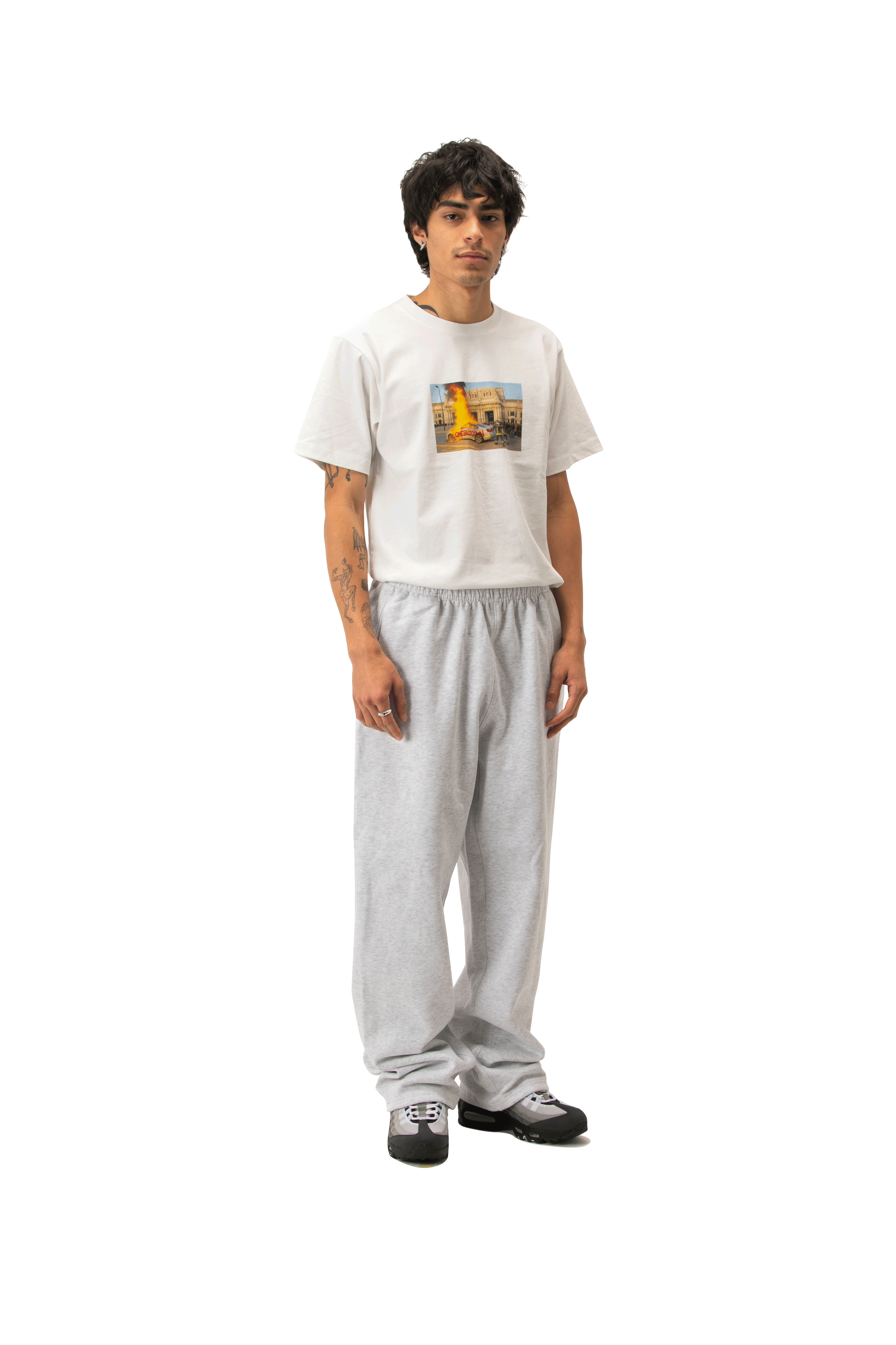 Embroidered Straight Leg Sweatpant