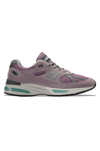 991